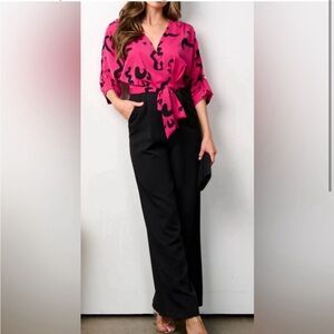 CLOSET CLEARANCE 5 Dollars 
   WOMEN'S 3/4 PUFF SLEEVE SURPLICE POCKETS SELF TIE